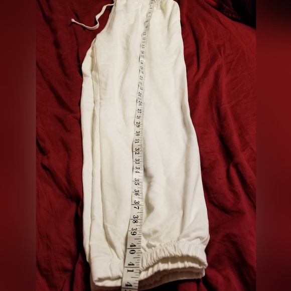 Like new white 2 piece lounge set xxl - Picture 6 of 10